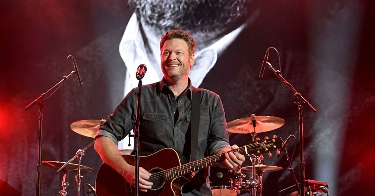 A lasting legacy: A tribute at the awards ceremony, an emotional framework in the lyrics.