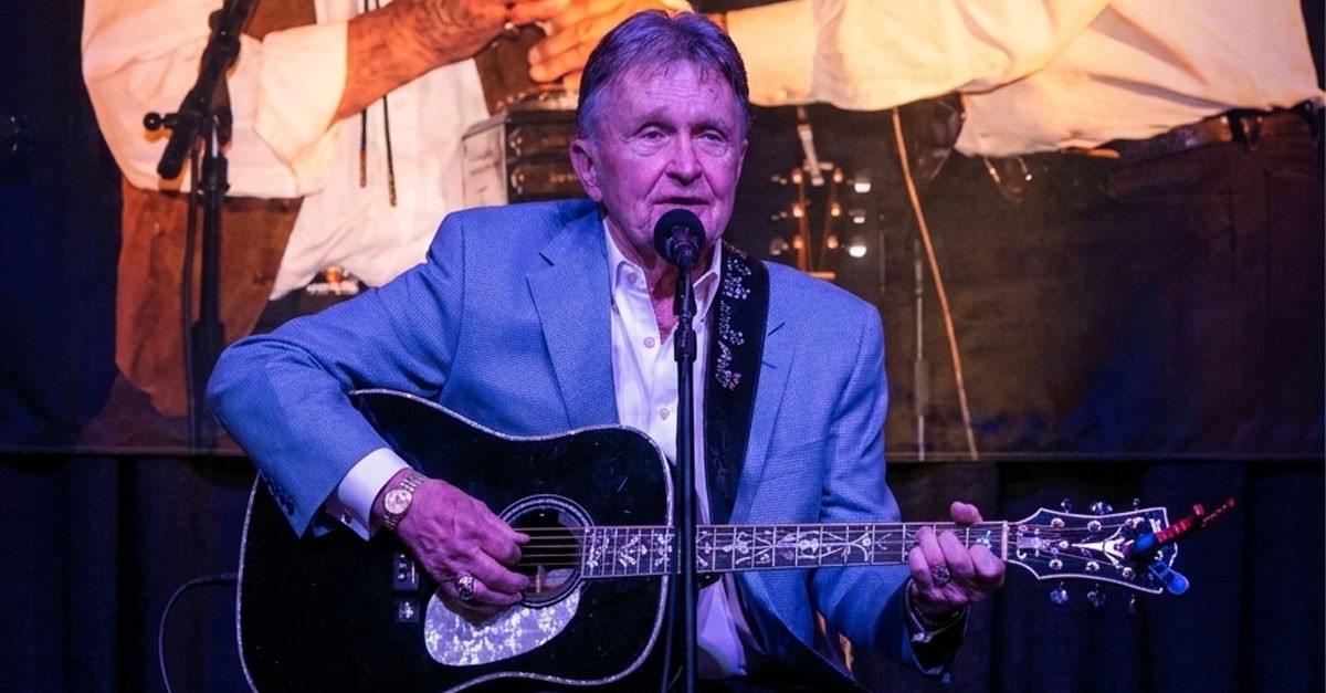 A Legacy of Generosity: The Country Music Hall of Fame Honored Him, But He Never Got to Experience It