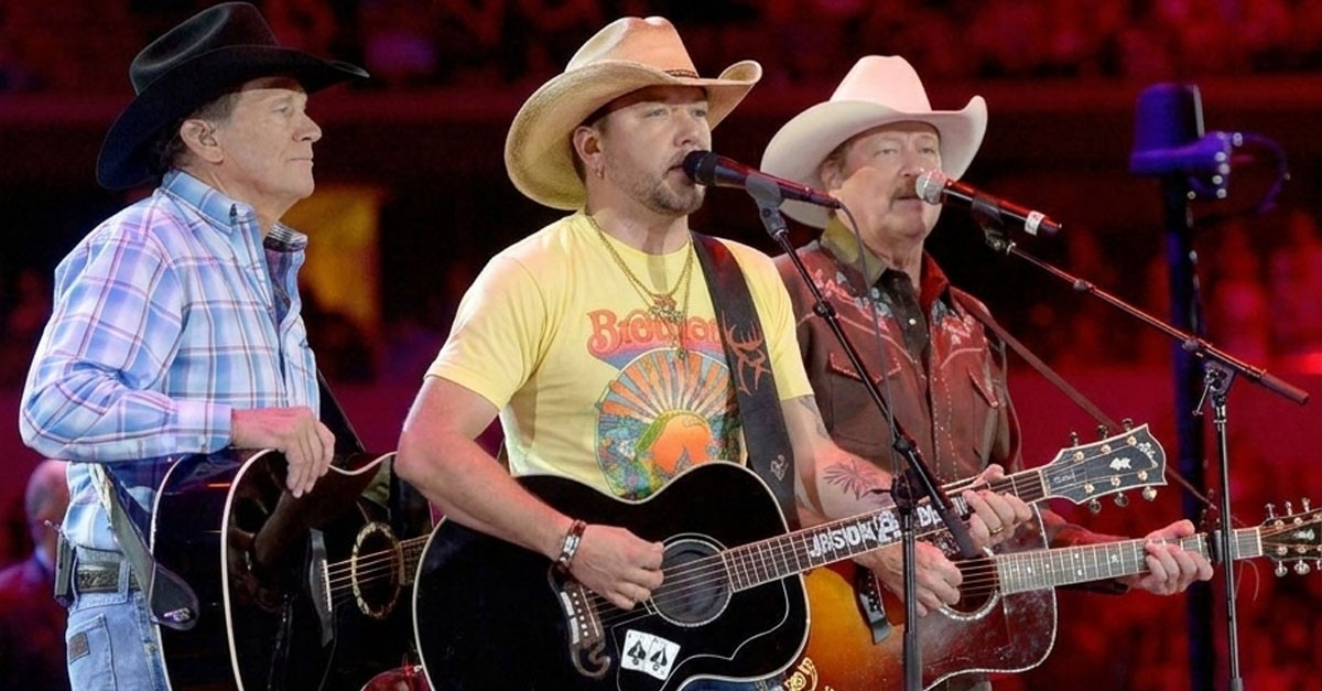A Deeper Emotional Connection: Jason Aldean Surpasses George Strait and Alan Jackson on Billboard Chart, A New Era in Country Music