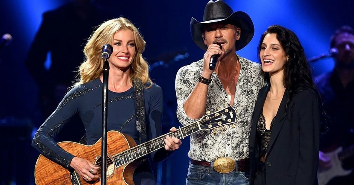 A Legacy in Harmony: Audrey McGraw Sings Stronger at Tim McGraw's Concert, A New Chapter in the McGraw Legacy