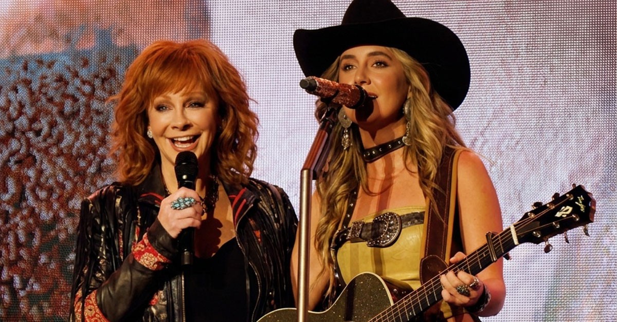 Reba McEntire’s Quiet Advice to Lainey Wilson: A Moment Country Fans Will Remember, The Emotional Resonance of the Moment