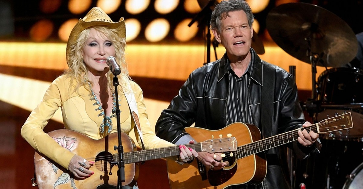 Randy Travis Pays Heartfelt Tribute to Dolly Parton: A Celebration of Friendship and Legacy, A Unique Friendship